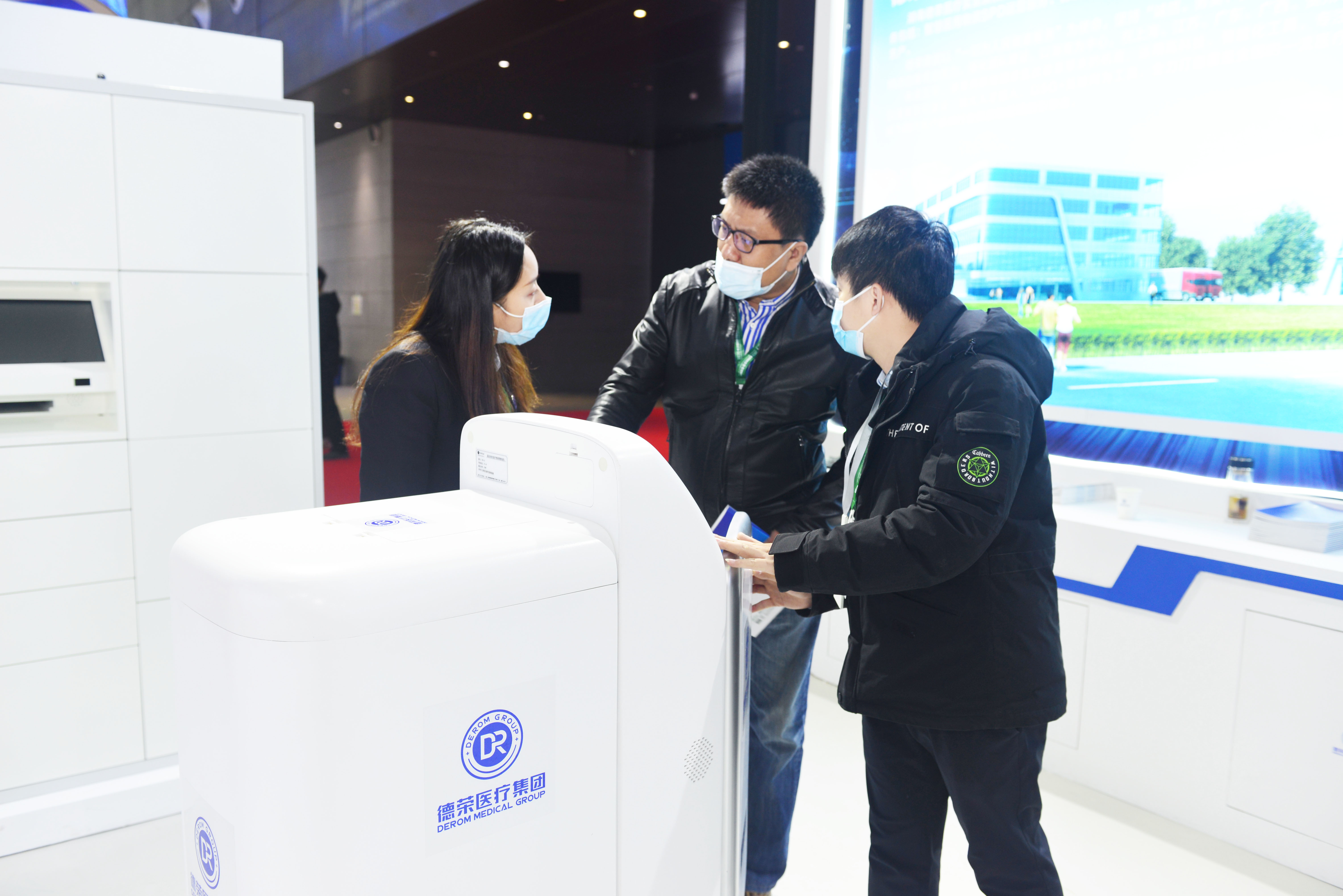 DSC_8864.JPG DSC_8864.JPG